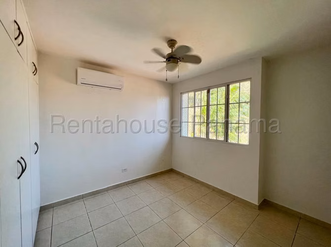 Venta de Casa en Villa Lucre Villa De Las Azores Solo Cliente Directo MC - Imagen 8
