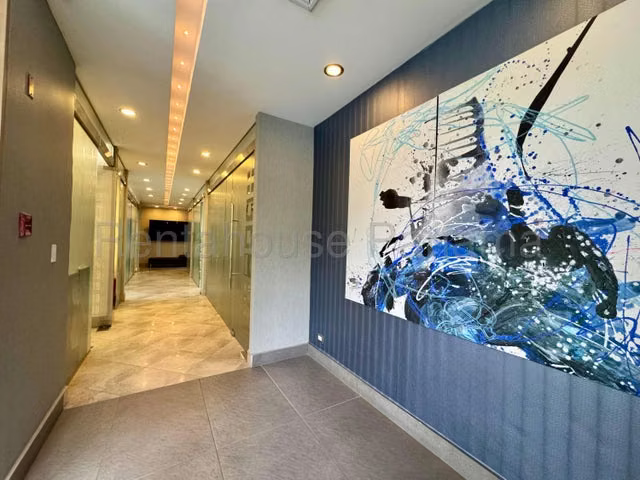 Oficina Comercial en Venta en San Francisco JG - Imagen 17