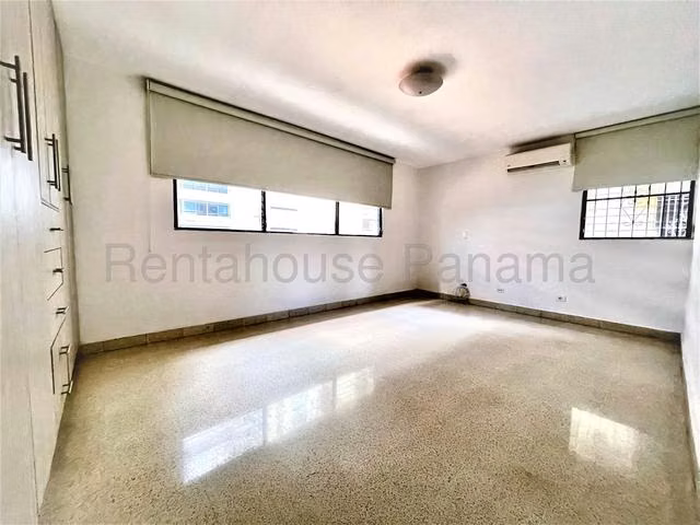 ALQUILER DE APARTAMENTO EN MARBELLA - Imagen 5