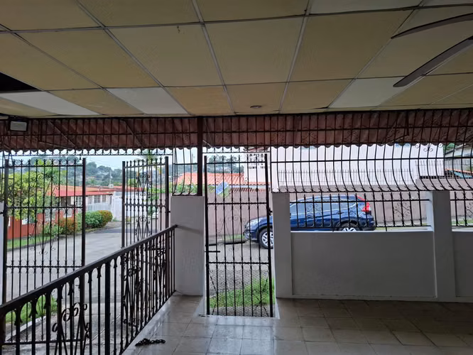 VENTA DE CASA EN ALTOS DE LA PULIDA - Imagen 6
