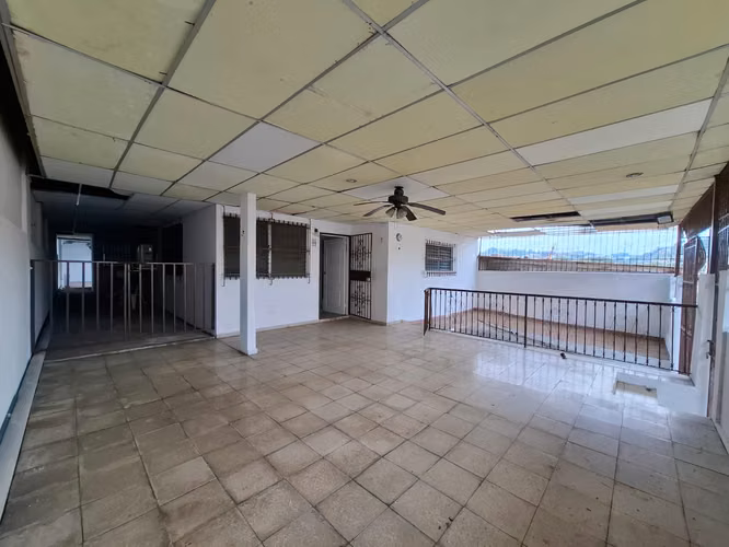 VENTA DE CASA EN ALTOS DE LA PULIDA - Imagen 2