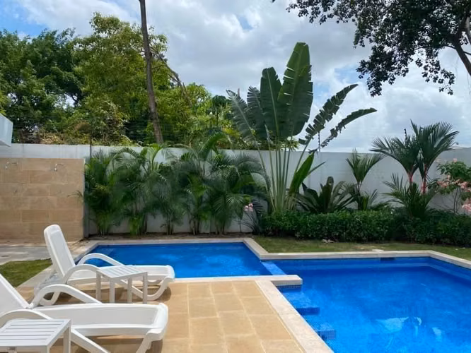 Bello apartamento cerca de Costa del Este