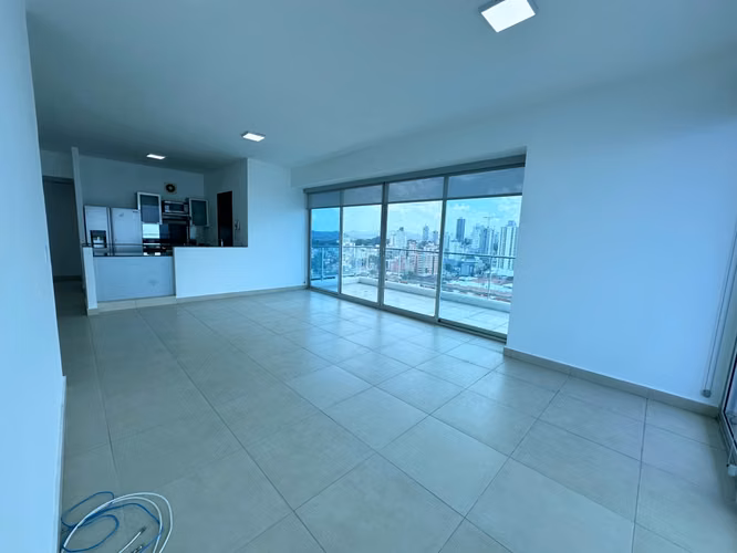 Apartamento con vista al mar en avenida balboa, PH DESTINY - Imagen 2