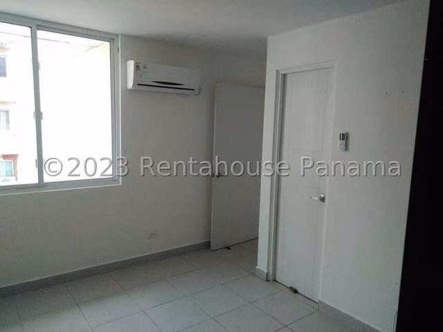 Venta Apartamento en Green Park Condado del Rey IH27-1897 - Imagen 11