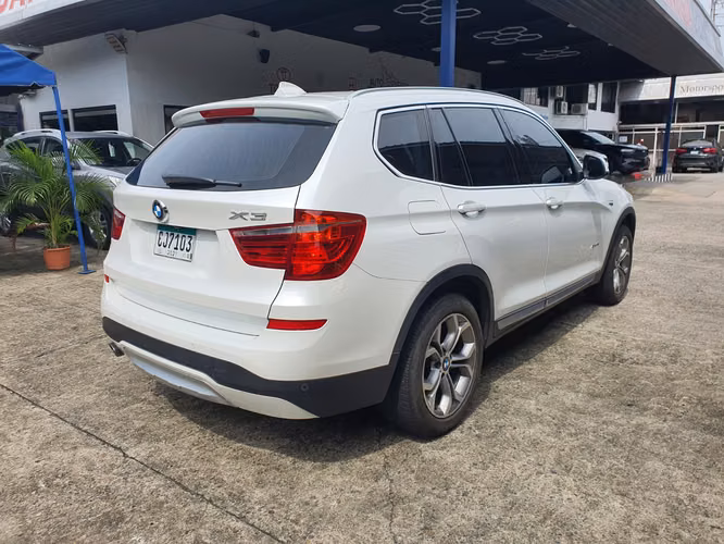 BMW X3 SDRIVE20I 2017 - Imagen 4