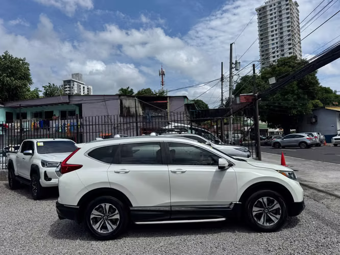 HONDA CRV 2017 AWD SOLO 60 MIL KILOMETROS - Imagen 3