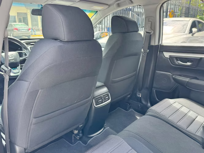 HONDA CRV 2017 AWD SOLO 60 MIL KILOMETROS - Imagen 14