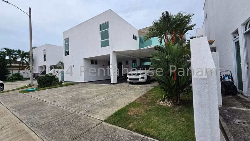 Venta Casa amoblada en Costa Esmeralda Costa Sur IH27-1917 - Imagen 2