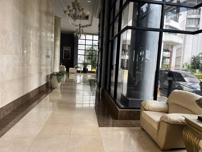 Banco vende apto. en PH PACIFIC PARK TOWER, EDISON PARK - Imagen 8