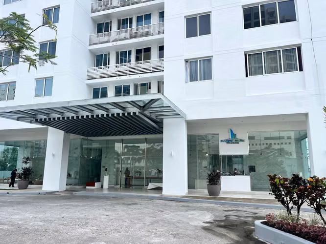 Banco vende apto. en piso bajo en PH PACIFIC PARK TOWER, EDISON PARK - Imagen 7