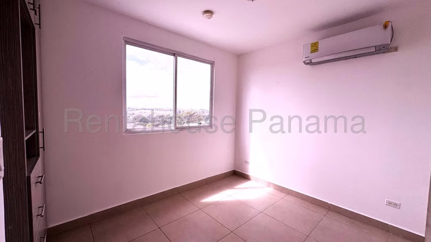 Venta de Casa en Hato Montaña Arraijan