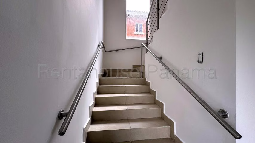 Venta de Casa en Hato Montaña Arraijan