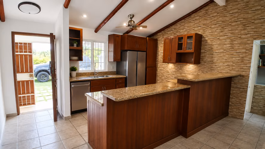 CASA EN VENTA O ALQUILER EN CORONADO – ¡Amoblada y Pet Friendly! - Imagen 4