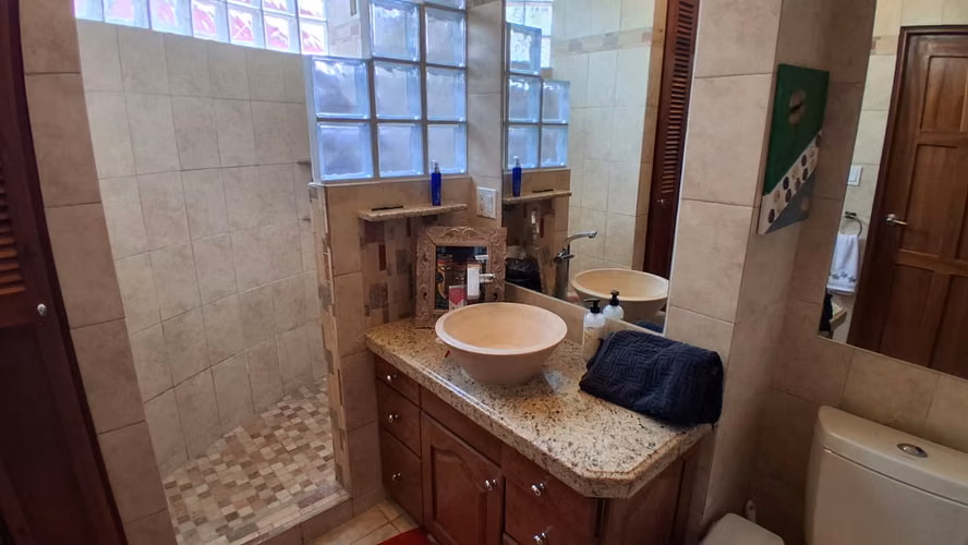 CASA EN VENTA O ALQUILER EN CORONADO – ¡Amoblada y Pet Friendly! - Imagen 10