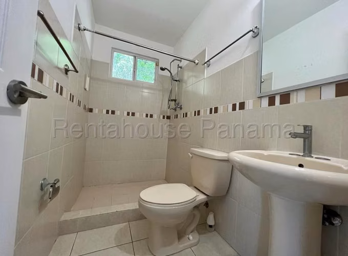 Venta de casa en Villa de los Azores 27MVCH1925