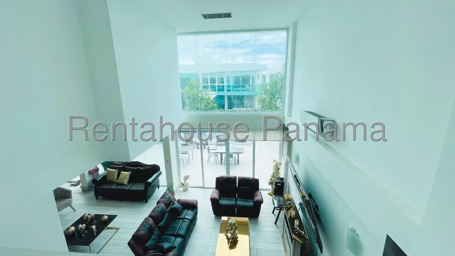 Alquiler de Casa en Costa Sur Costa Esmeralda SN - Imagen 3