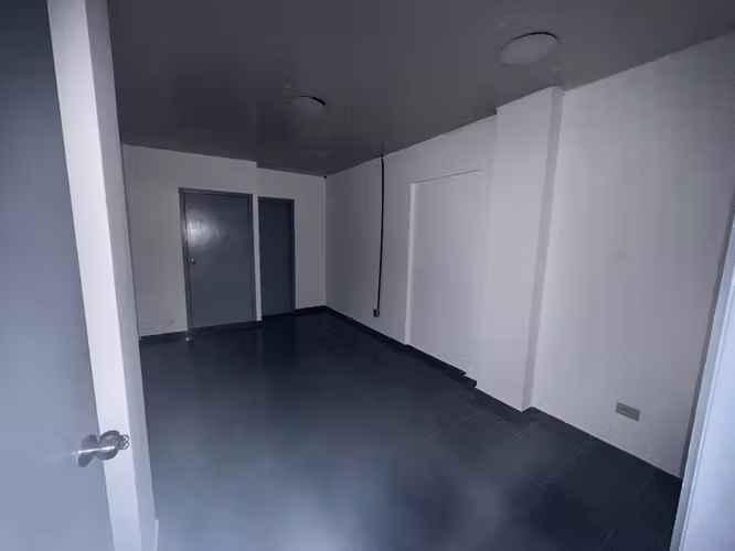 Local comercial en Obarrio, avenida principal - Imagen 13