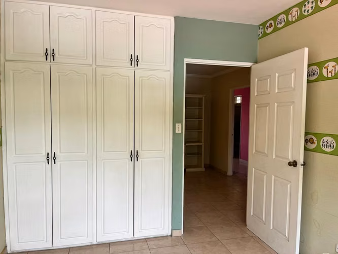 Banco vende casa en RESIDENCIAL EL COUNTRY – CONDADO DEL REY (dv) - Imagen 10
