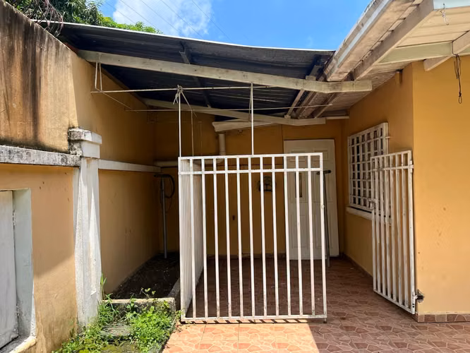 Banco vende casa en RESIDENCIAL EL COUNTRY – CONDADO DEL REY (dv) - Imagen 14