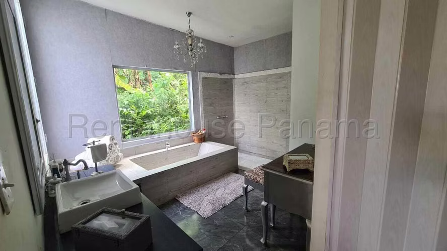 Casa en Venta en Saboga - Archipielago Las Perlas 27YCG1928