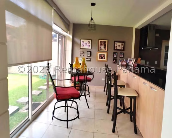 Oportunidad Casa de esquina en Versalles | Modelo Toledo Plus 24YCG5222 - Imagen 7