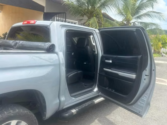 OFERTA!!! TOYOTA TUNDRA 2019 4X4 - Imagen 4