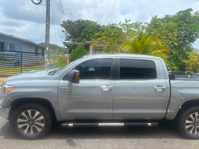 OFERTA!!! TOYOTA TUNDRA 2019 4X4 - Imagen 2