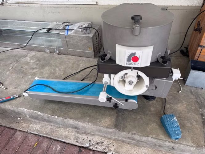 maquina formadora de hamburguesas semi automatica