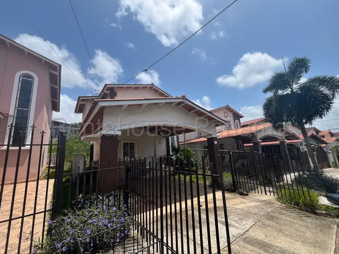 VENTA DE CASA EN CHORRERA ABS - Imagen 3