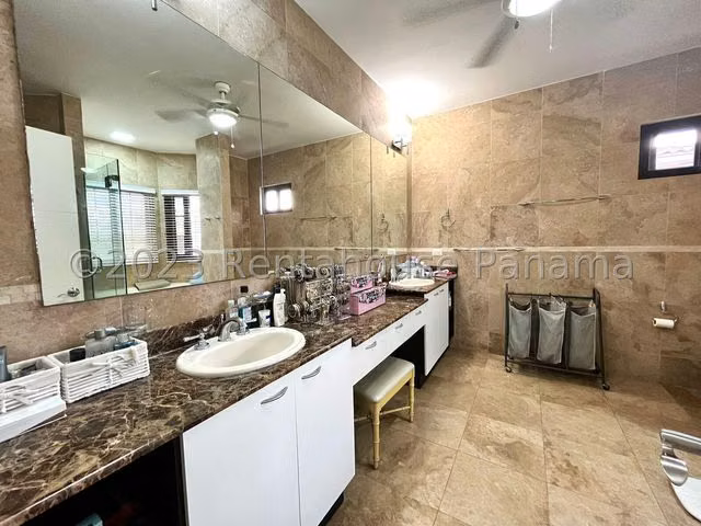 Venta de Casa en Costa Sur 24LBR3865 - Imagen 14