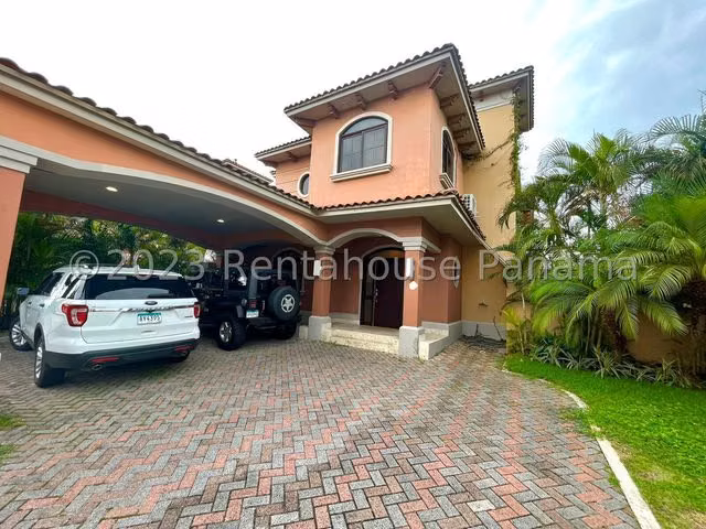 Sale of House in Costa Sur 24LBR3865
