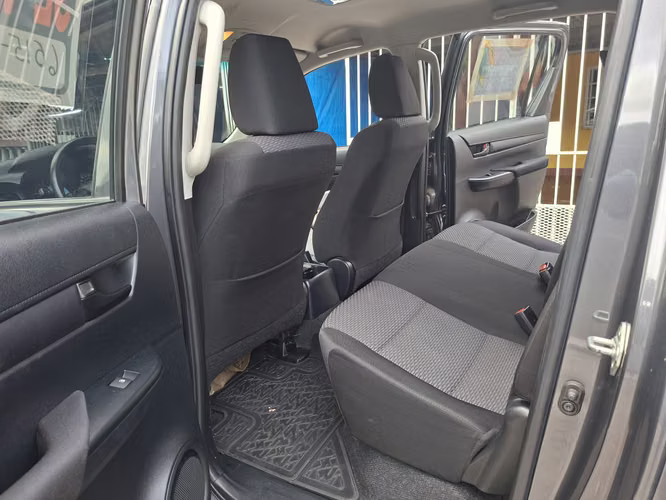 Toyota Hilux 2017 4X4. Manual - Imagen 6