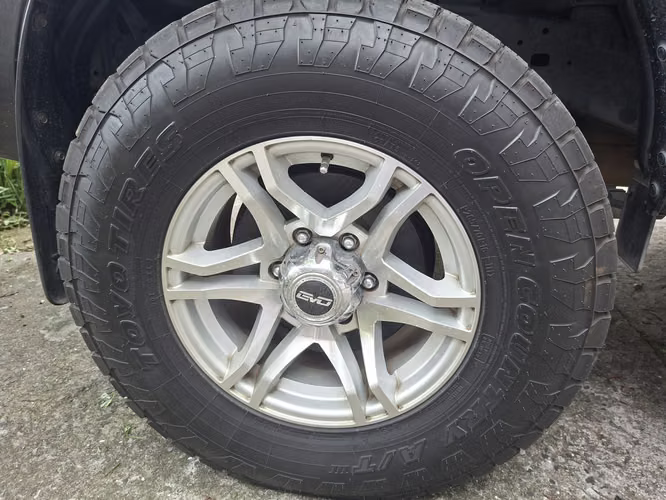 Toyota Hilux 2017 4X4. Manual - Imagen 2