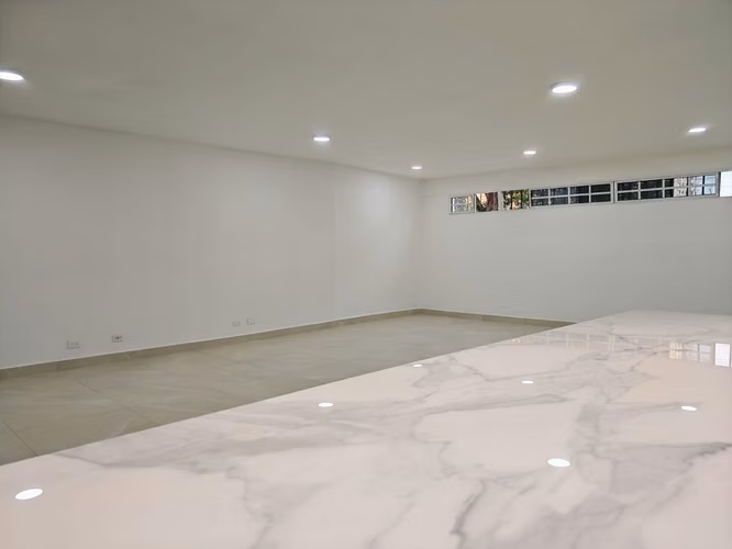 Casa en San Francisco Dos niveles y Renovada - Imagen 3