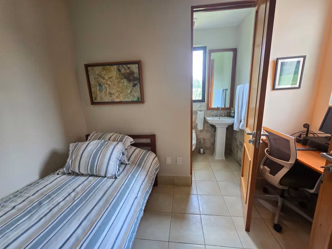 Residencia en Último Piso con Vista al Campo de Golf en Buenaventura, Panamá - Imagen 16