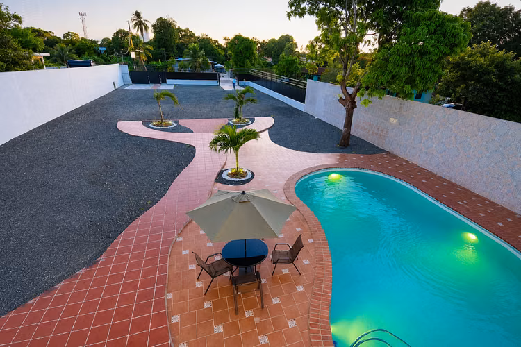 Casa en Las Acacias I con piscina y 20 estacionamientos - Imagen 17