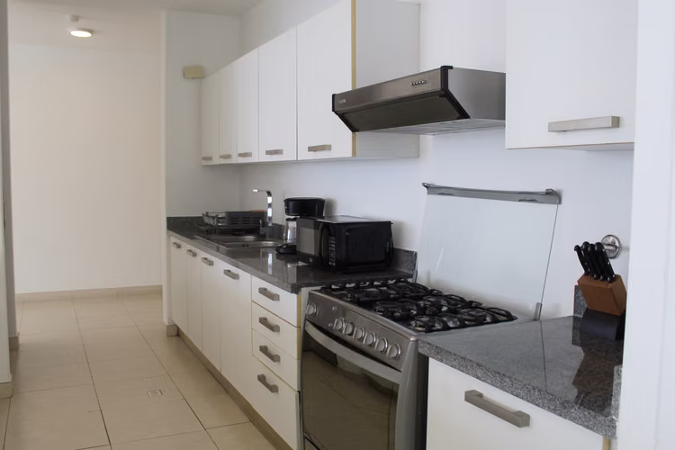 Se Alquila Apartamento de 1 a 3 Rec. En Ave. Balboa - Imagen 3