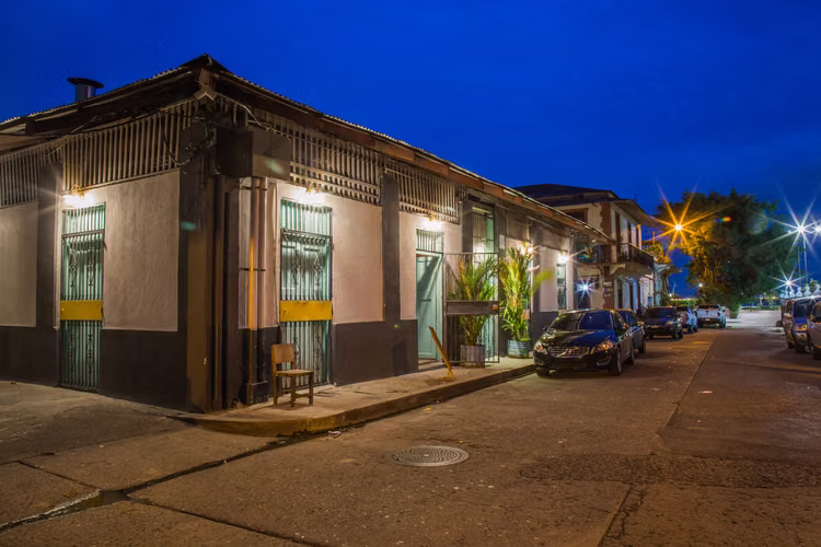 Vendo lote en casco antiguo - Casa Norias - Imagen 6