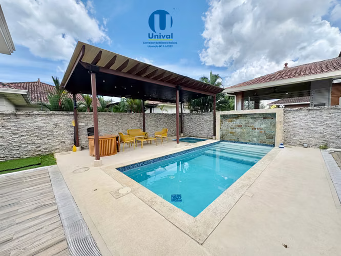Casa en Alquiler en Costa Sur - Sunset Coast