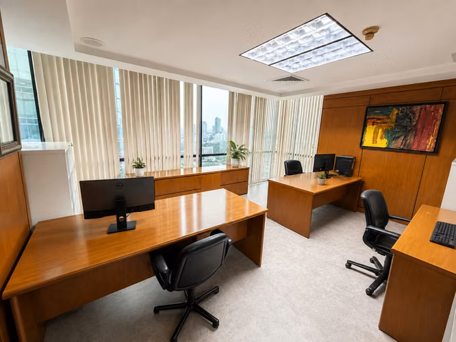 Oficina Corporativa Amoblada en Venta , Marbella