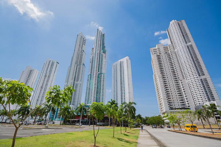 VENTA APARTAMENTO EN COSTA DEL ESTE (CG) - Imagen 2