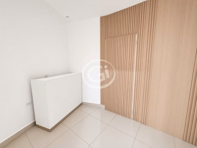 Venta Oficina. Av Balboa. Bay View. Vista al Mar y Casco Antiguo
