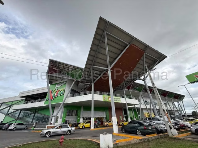 Impulsa tu Negocio en Plaza Chiriquí Land | Locales Comerciales en David - Imagen 11