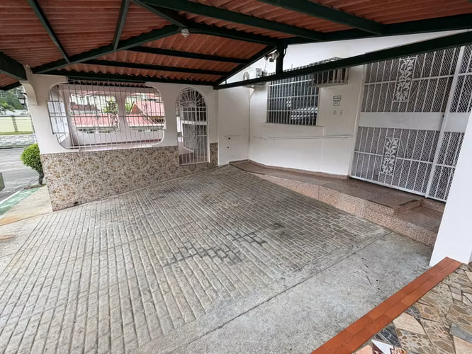 ¡Tu casa ideal en Villa Lucre! Súper céntrica, bella y lista para ti. - Imagen 6