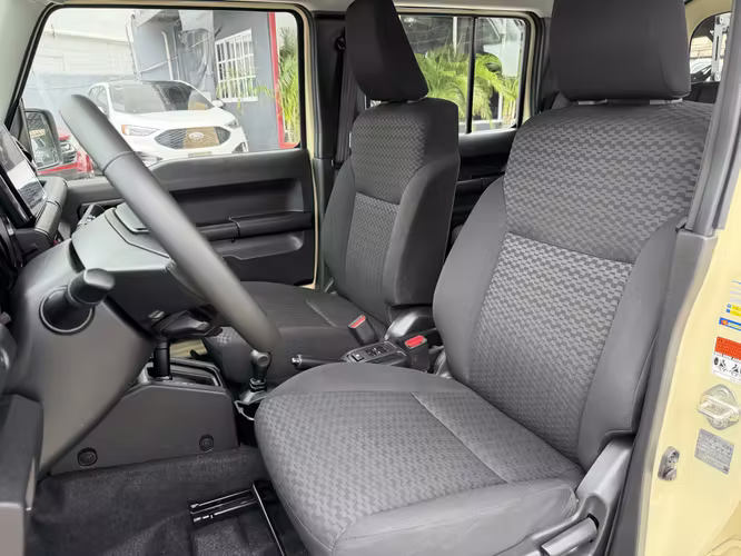 Suzuki Jimny 2026 - Imagen 12