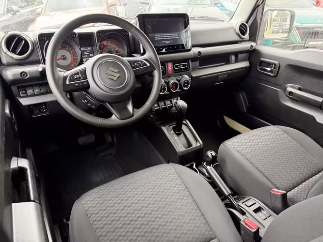 Suzuki Jimny 2026 - Imagen 10