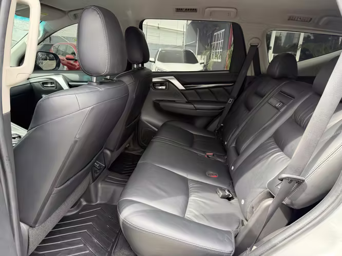 Mitsubishi Montero Sport 2019 - Imagen 9