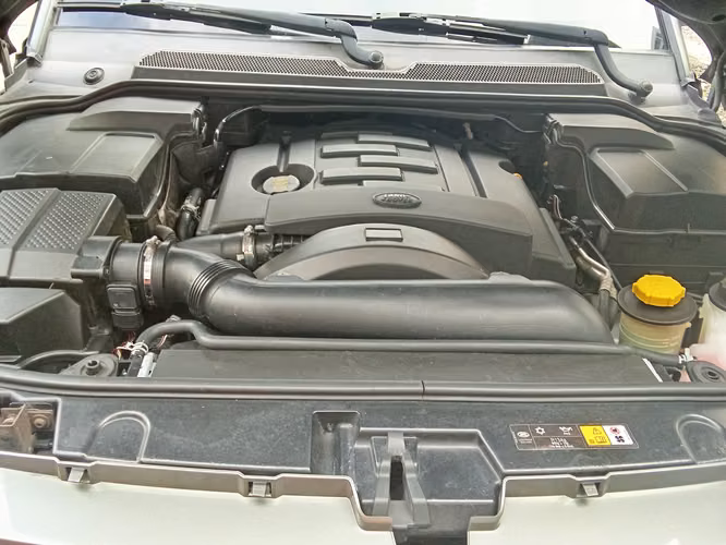 Land Rover Discovery 4 2011 - Imagen 12