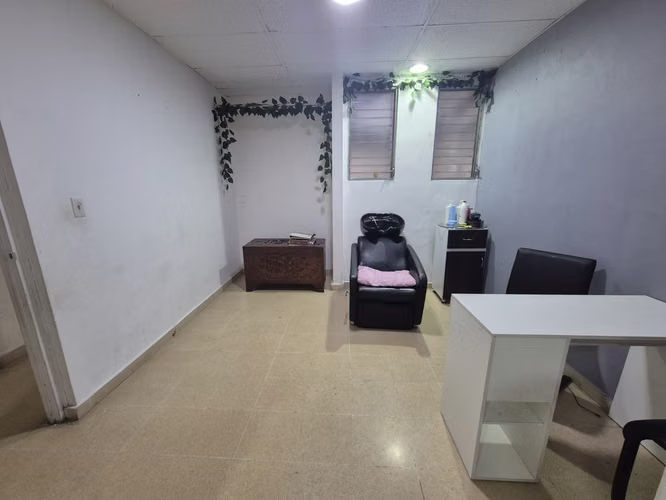 Vendo apartamento en Santa Elena # 2280 avd - Imagen 4