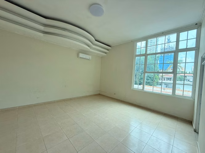 ALQUILER DE HERMOSA CASA DE 1.200 M2 EN SAN FRANCISCO AQ - Imagen 4
